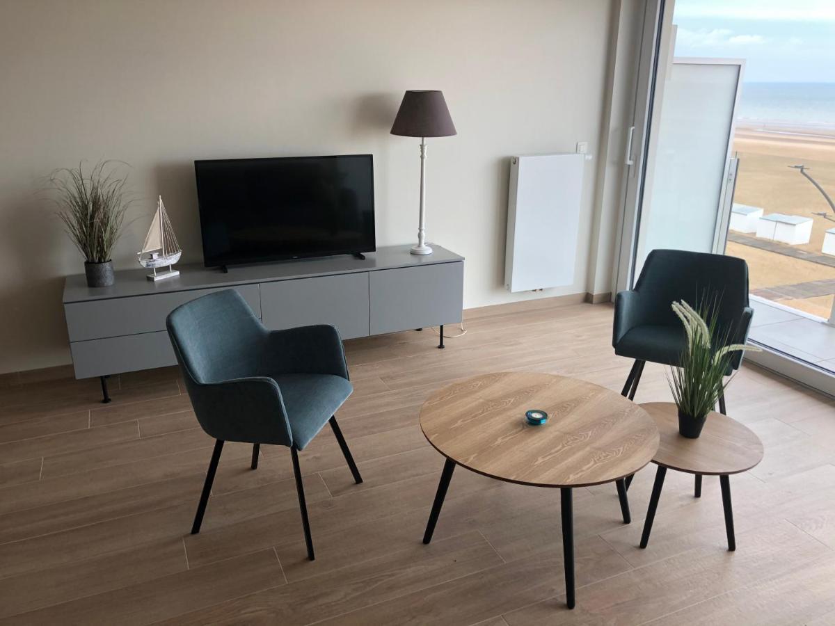 Falcon Beach Appartment 0401 De Panne Bagian luar foto