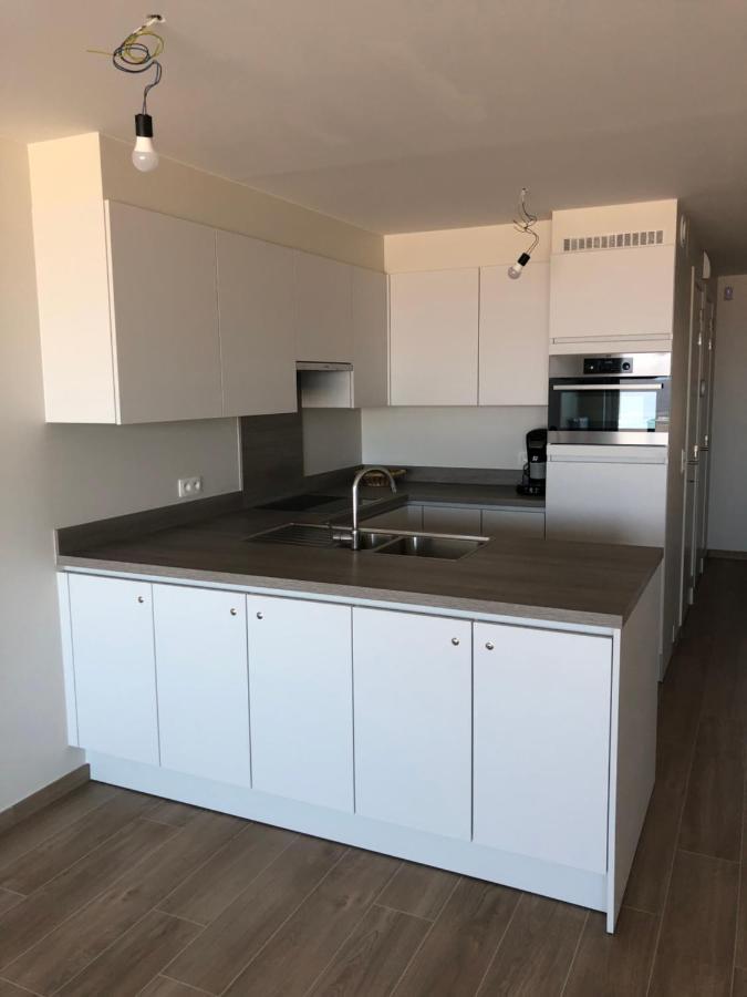 Falcon Beach Appartment 0401 De Panne Bagian luar foto